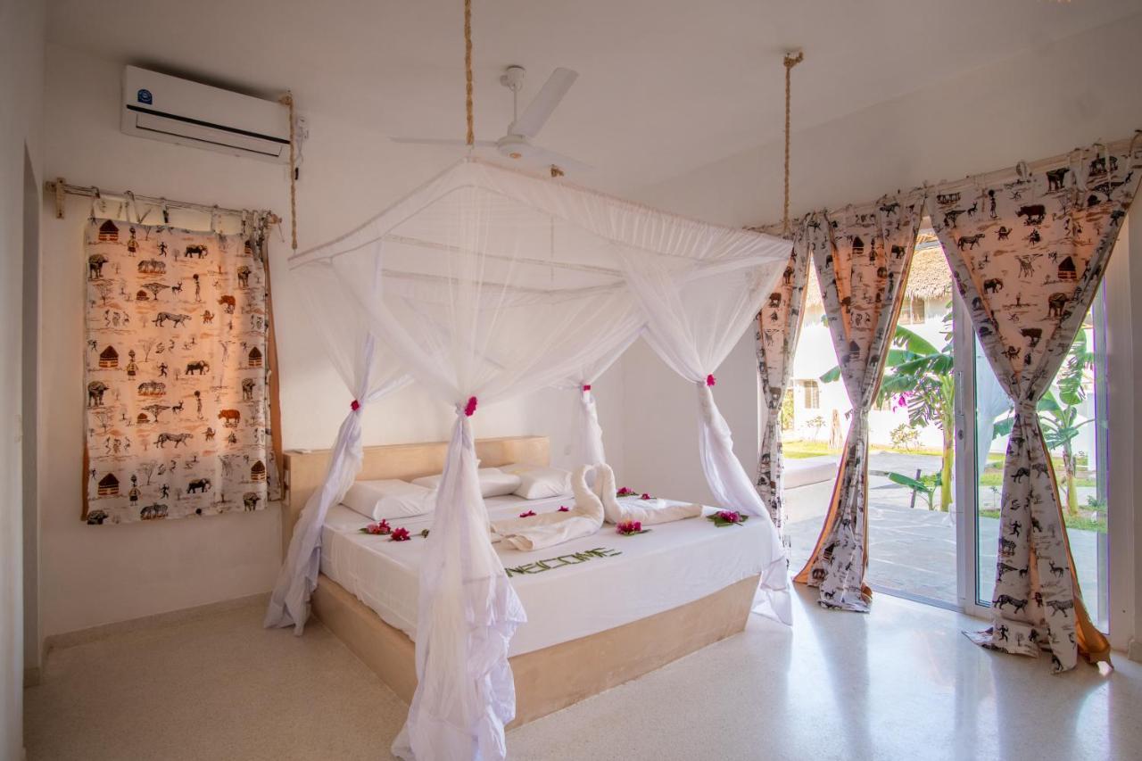 Swami - Maisha Resort Watamu Exterior photo